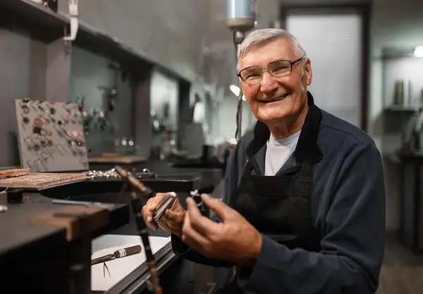 Виктор Петрович